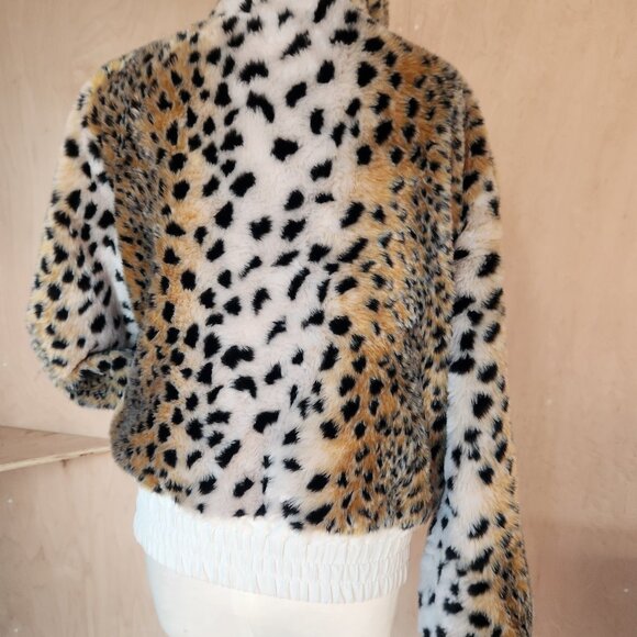 Leopard Print Faux Fur Bomber Jacket - Picture 2 of 4